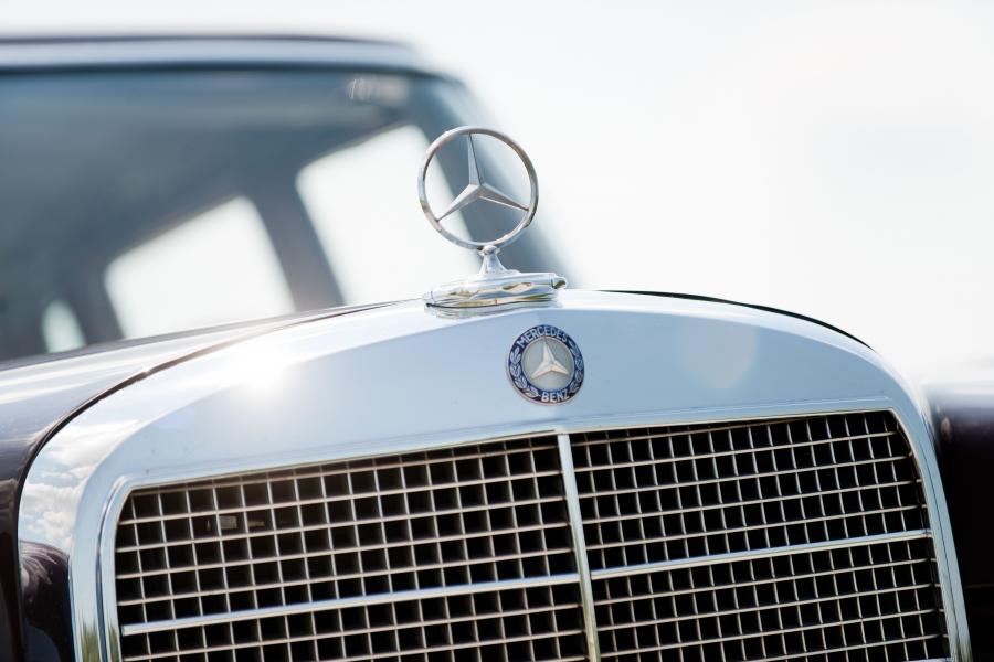  Mercedes-Benz 600 SWB Sedan 1970 года  (фото 4 из 18)